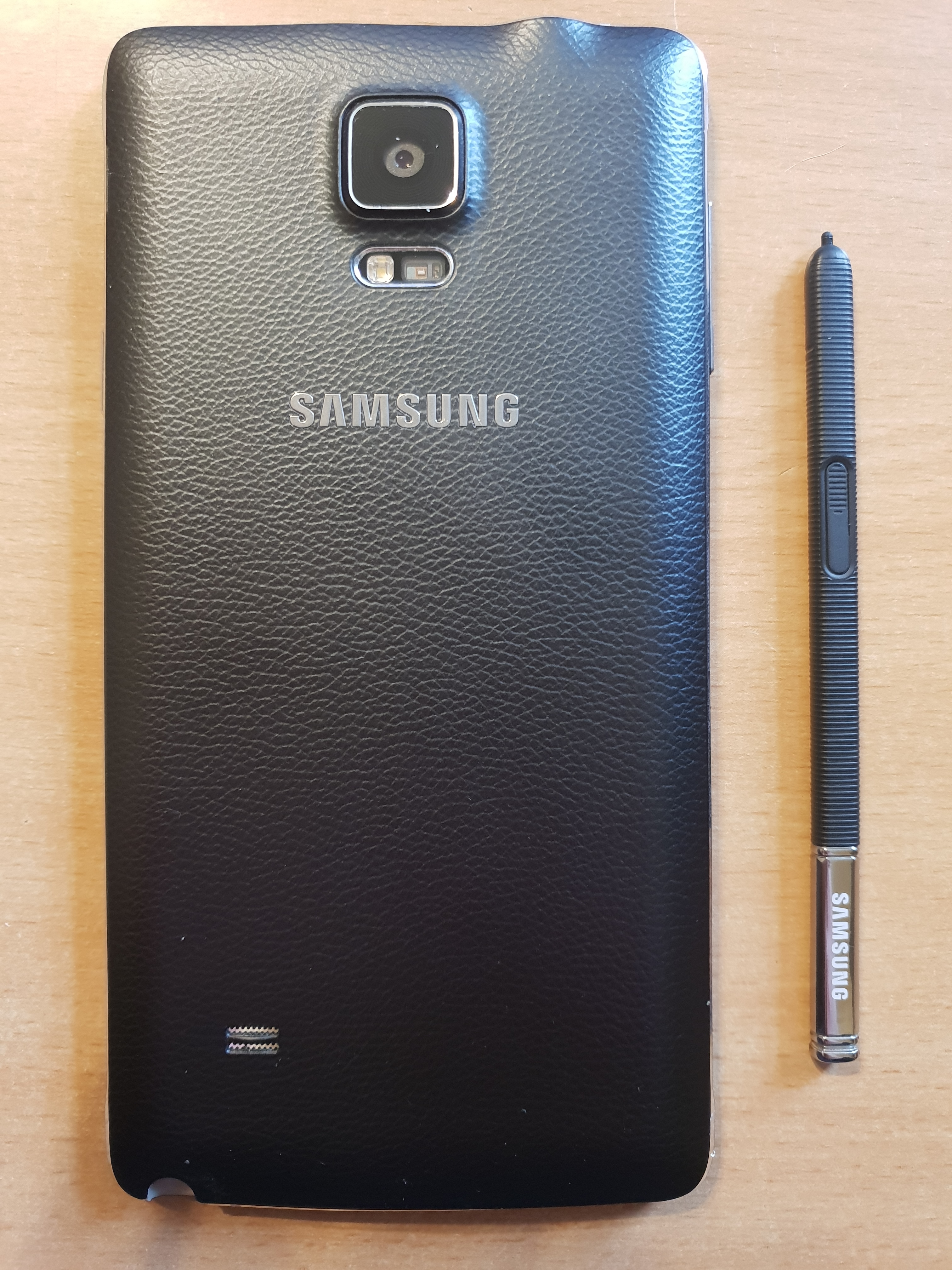 Samsung Galaxy Note 4 32GB - Black - Locked 2