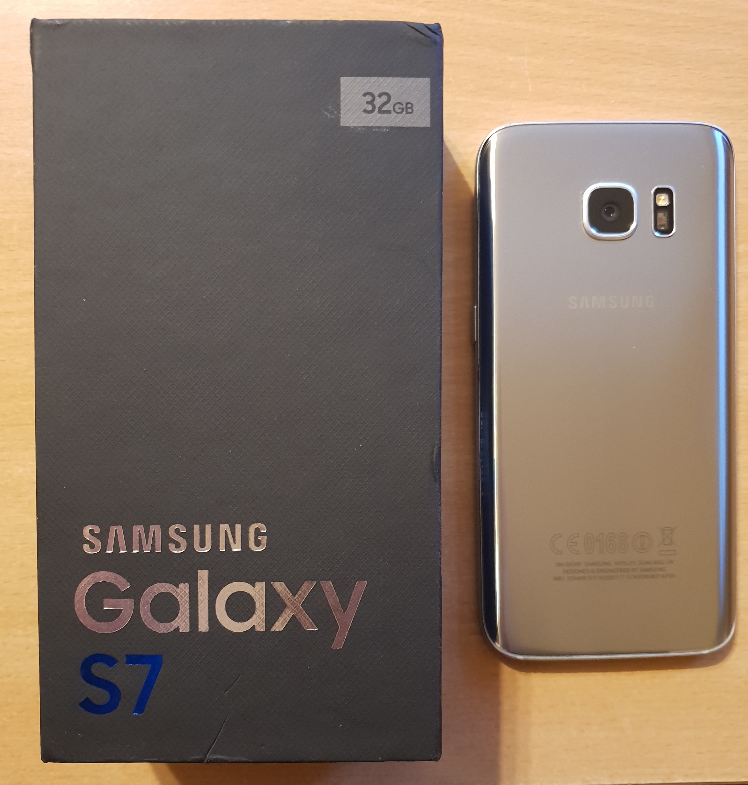 Samsung Galaxy S7 - 32GB Silver - Locked 2